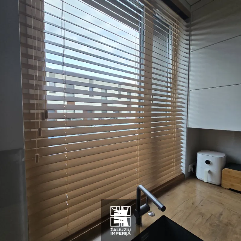 MEDINĖS ŽALIUZĖS - Image 13